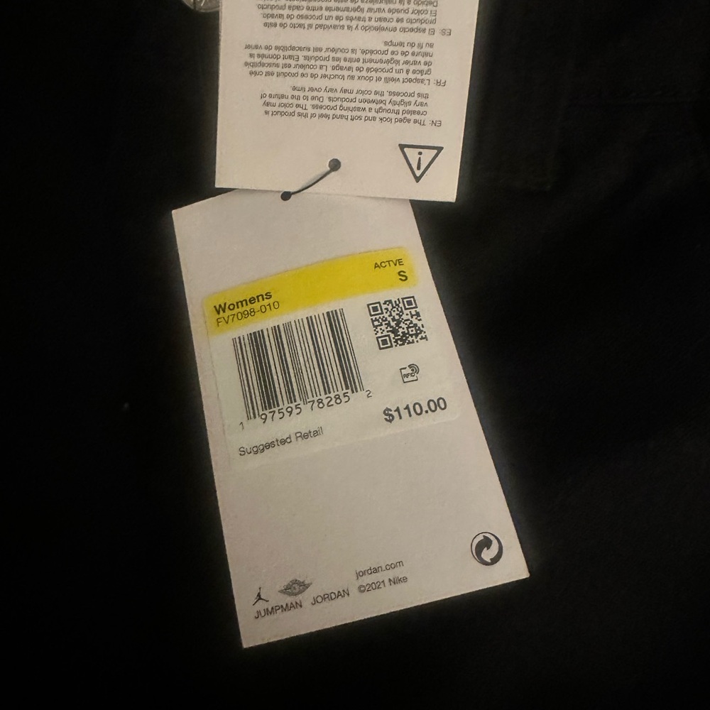 Nike Jordan Active Collection Price Tag